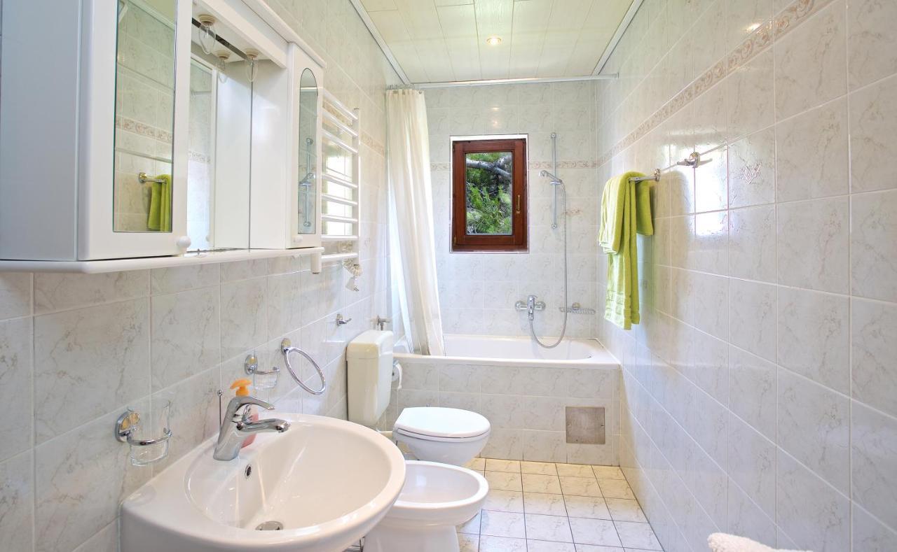 Apartments Vinka Jelsa  Ngoại thất bức ảnh