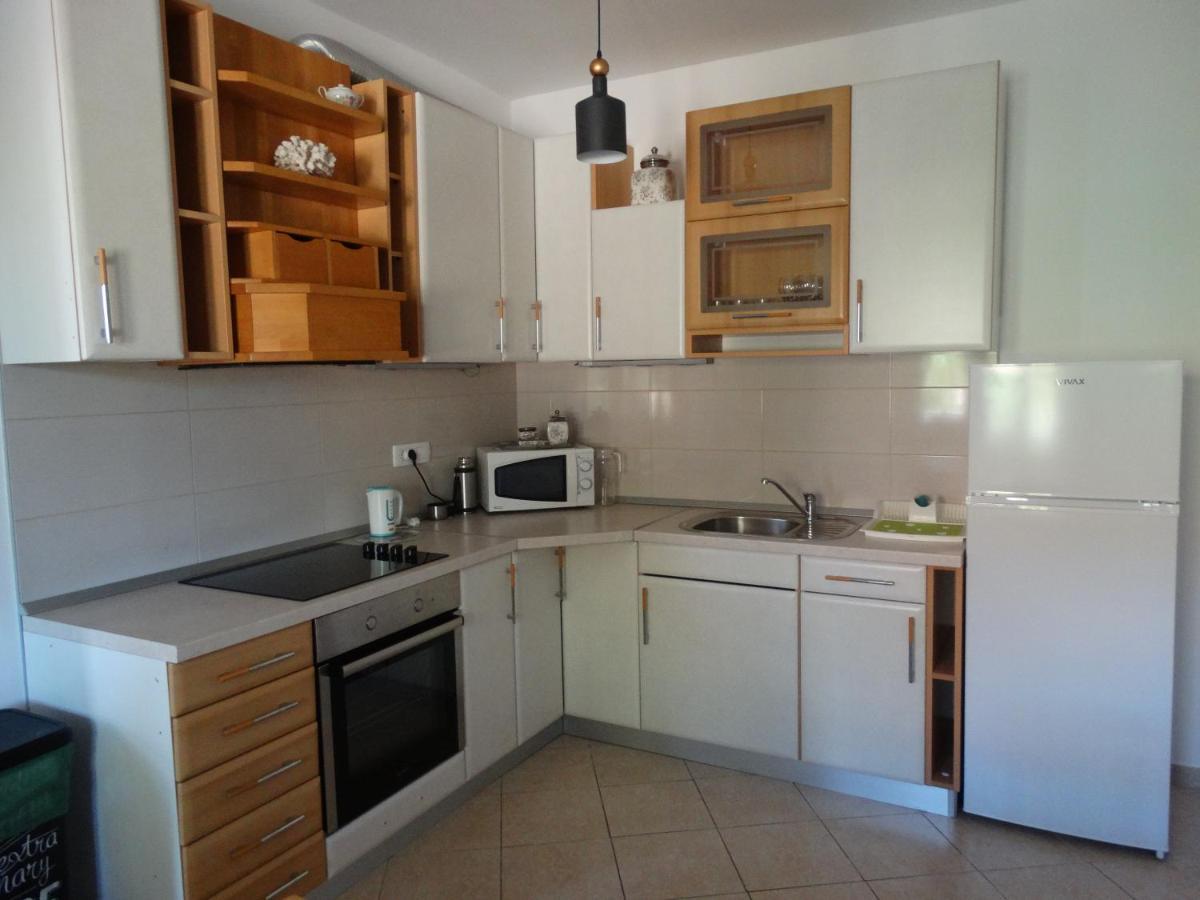 Apartments Vinka Jelsa  Ngoại thất bức ảnh